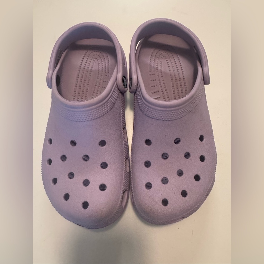 CROCS Women's Lavender Mules